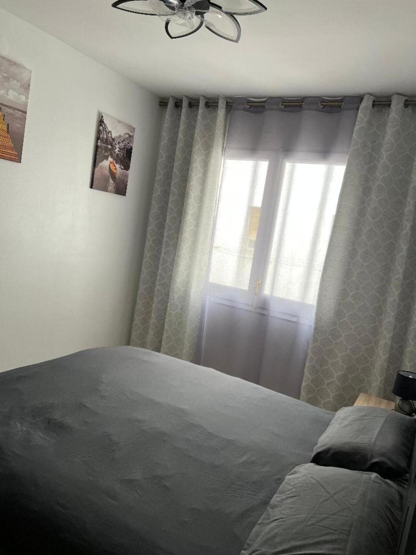 Logement Avec Vue Laterale Mer Pineda de Mar Exterior foto